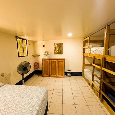 Hostal El Rio León Dış mekan fotoğraf